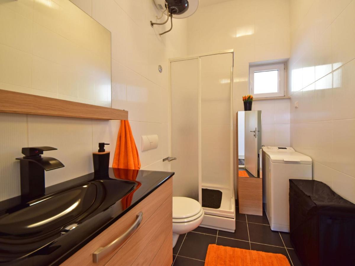 Apartment Cvit 2 By Interhome Klenovica Bagian luar foto