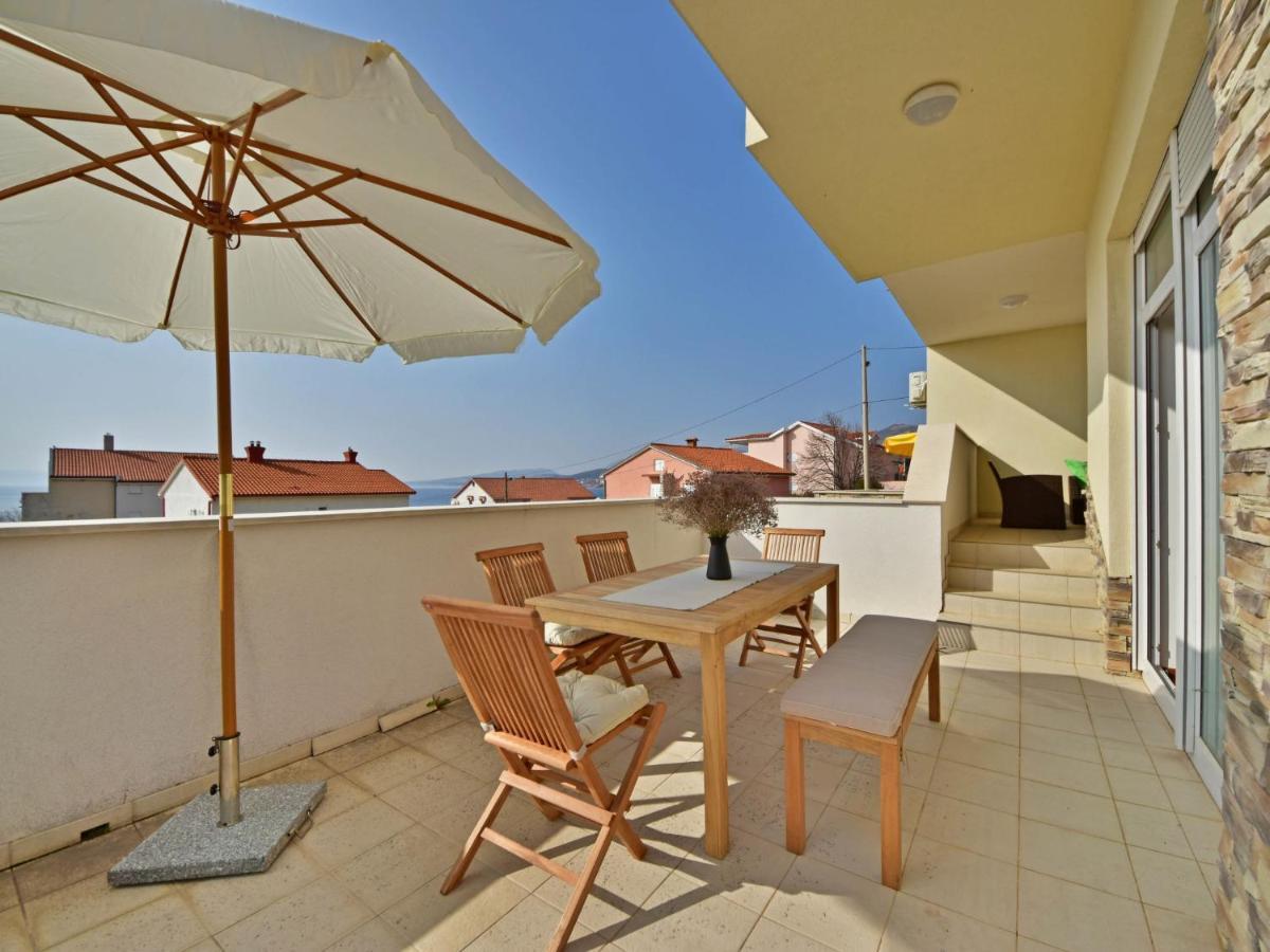 Apartment Cvit 2 By Interhome Klenovica Bagian luar foto