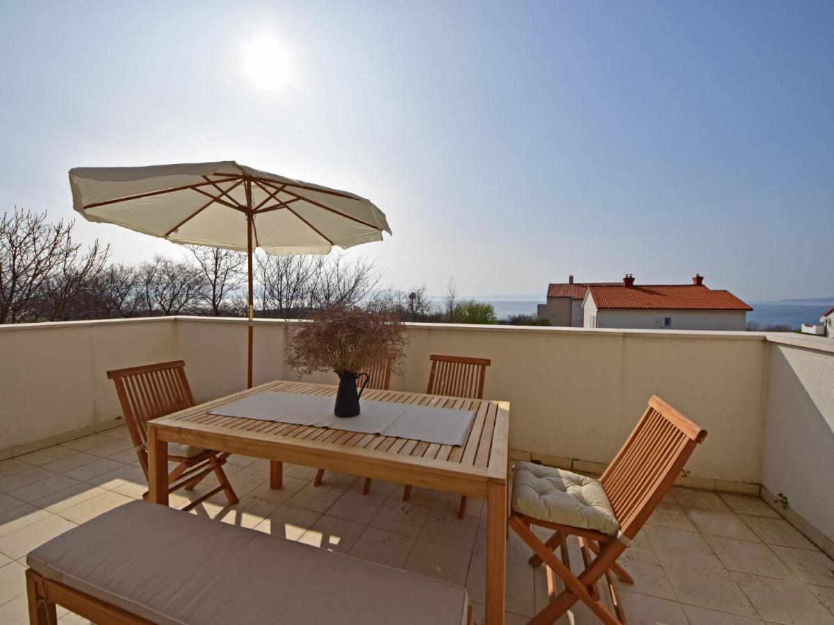 Apartment Cvit 2 By Interhome Klenovica Bagian luar foto